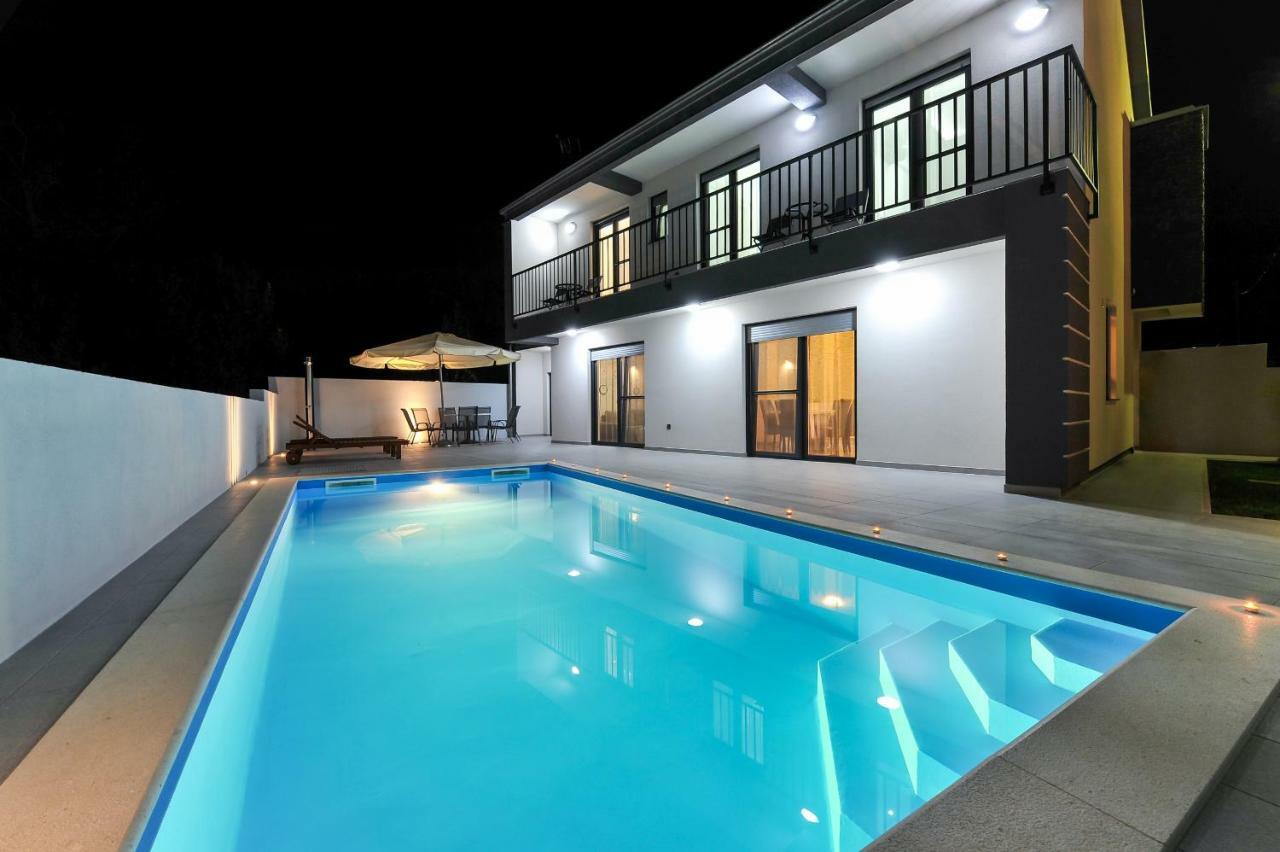 Villa Lily Zadarvillas Привлака Экстерьер фото
